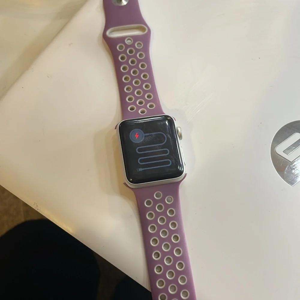 Hp laptop and Apple Watch Series 3 38MM aluminum case comes with both chargers